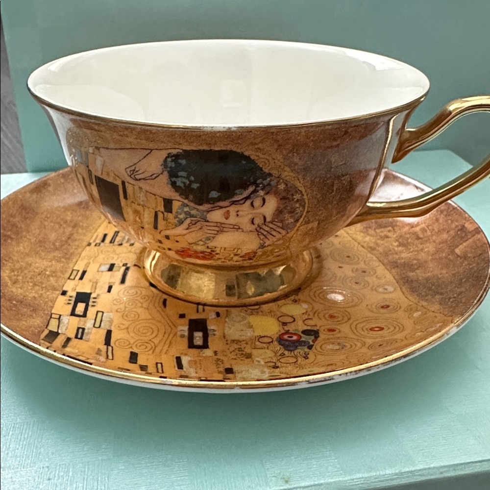 Can Yao England Collection Gustav Klimt's The Kiss Ceramic Coffee Tea Mug Set - Picture 4 of 6